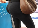 Amazing bubble butt pawg 